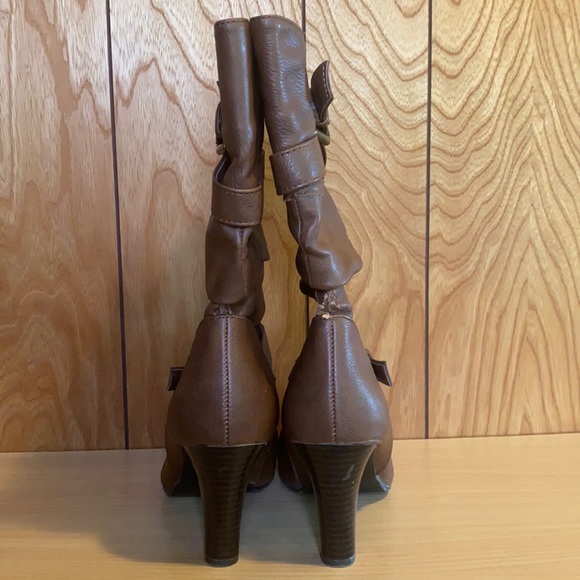 Style & Co Brown Boots Size 6 1/2 - Picture 3 of 9